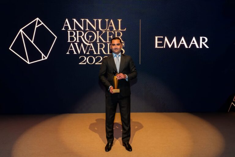 Mr. Saleem Karsaz writes history by getting Aeon & Trisl ranked as the #1 agency by Emaar, shining at the world-renowned Burj Khalifa