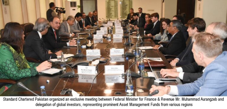 Standard Chartered Facilitates Finance Minister’s Meeting with International Investors, Explores Pakistan’s Investment Potential