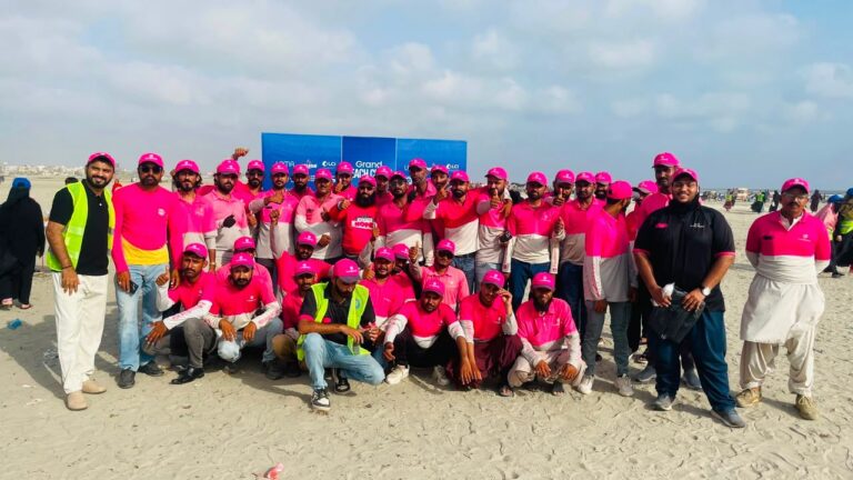 foodpanda partners with Al Khidmat Foundation for a Grand Beach Clean Drive on World Environment Day